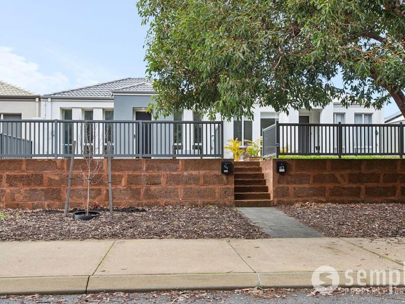 5/3 Darling Chase, Wandi WA 6167