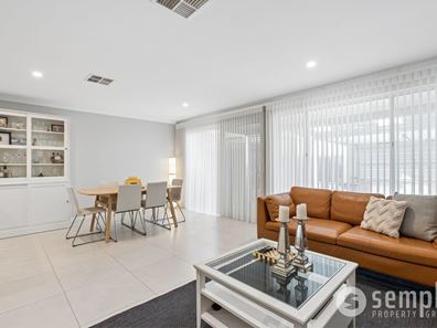 5/3 Darling Chase, Wandi WA 6167