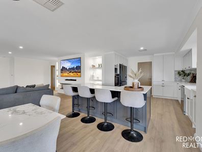 44 Apsley Bend, Tapping WA 6065