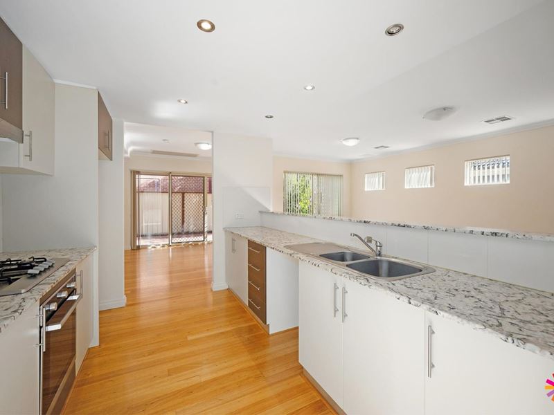 2/194 Surrey Road, Rivervale