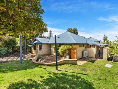 85 Moorland Street, Doubleview WA 6018