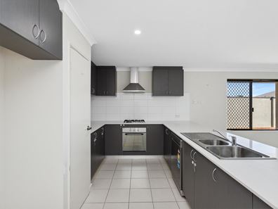119 Grassdale Parkway, Ellenbrook WA 6069