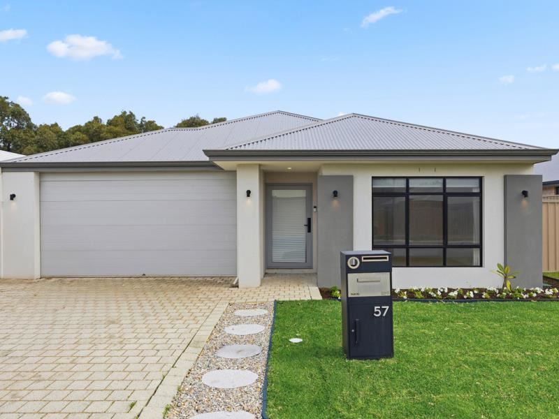 57 Hurlingham Loop, Meadow Springs