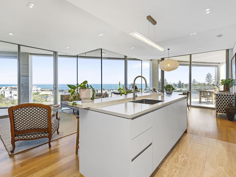 13/9 Mccabe Street, North Fremantle WA 6159