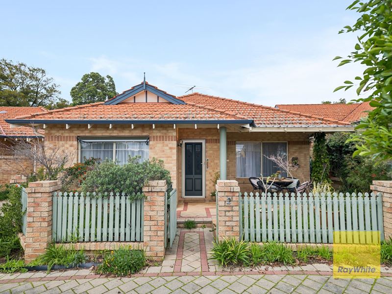 2/18 Canning Road, Kalamunda WA 6076