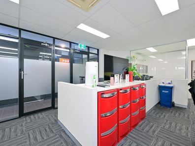 2/424 Roberts Road, Subiaco WA 6008