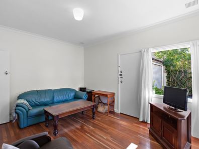 15 Prospero Crescent, Coolbellup WA 6163