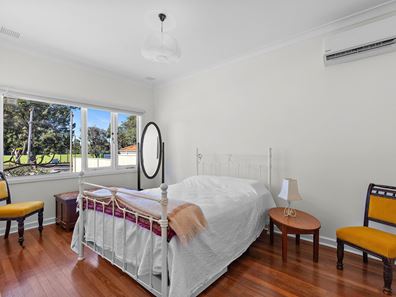 15 Prospero Crescent, Coolbellup WA 6163