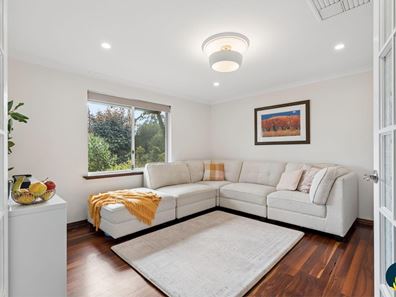 67 Natham Square, Swan View WA 6056
