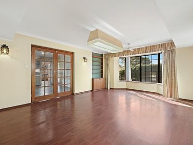 19 James Street, Gosnells WA 6110