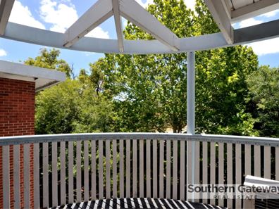 15/10 Prescott Place, Orelia WA 6167