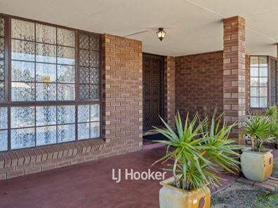 25 Ganfield Street, Carey Park WA 6230