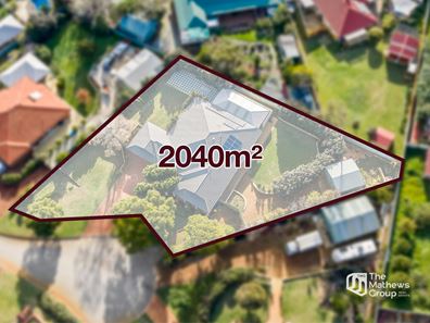 8 Claret Place, Mount Richon WA 6112