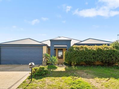 23 Bamburgh Turn, Meadow Springs WA 6210