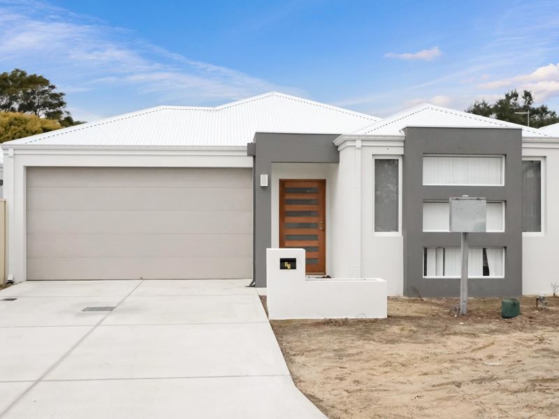 1/2 Nicholas Street, Gosnells WA 6110