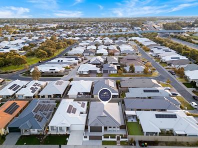 6 Sevenoaks Way, Caversham WA 6055