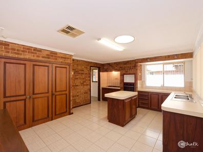 37 Leeuwin Parade, Rockingham WA 6168
