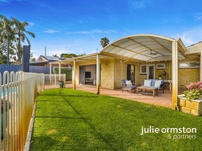 48 Dallas Crescent, Wanneroo WA 6065