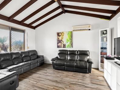 15 Elanora Drive, Cooloongup WA 6168