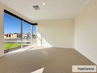 74 Westaway Road, Pinjarra WA 6208