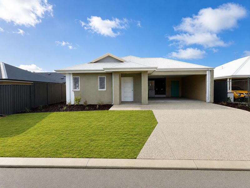 16 Pappinbarra Road, Lakelands WA 6180