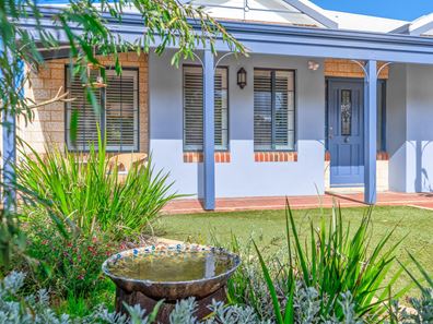 13 Sewell Road, Dalyellup WA 6230