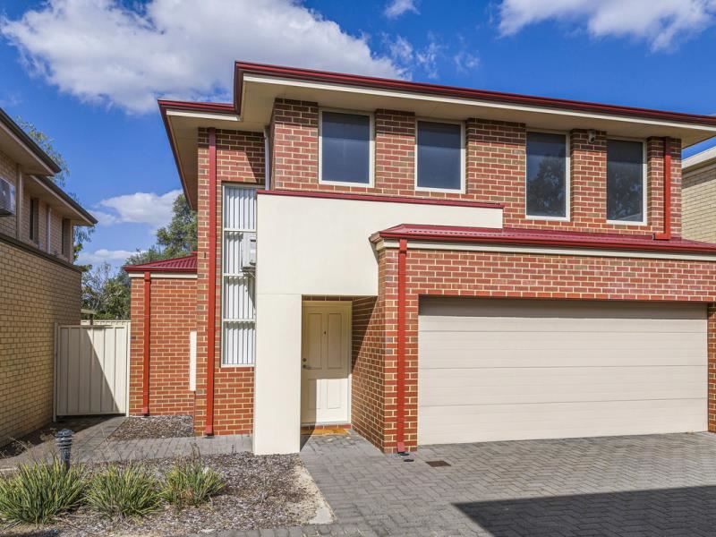 4/27 Mozart Mews, Rivervale WA 6103
