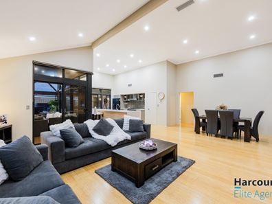 11 Epsilon Drive, Rockingham WA 6168