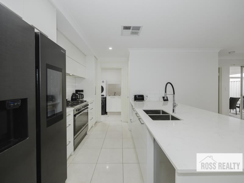 13 Hydra Way, Bennett Springs