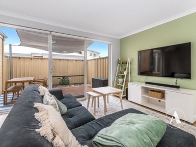 17A Alaska Crescent, Southern River WA 6110