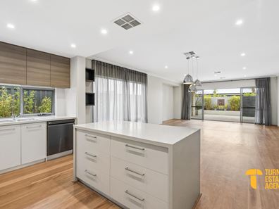 17 Virago Street, Aveley WA 6069