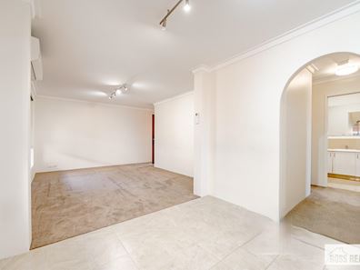 11/11 Gibson Court, Morley WA 6062