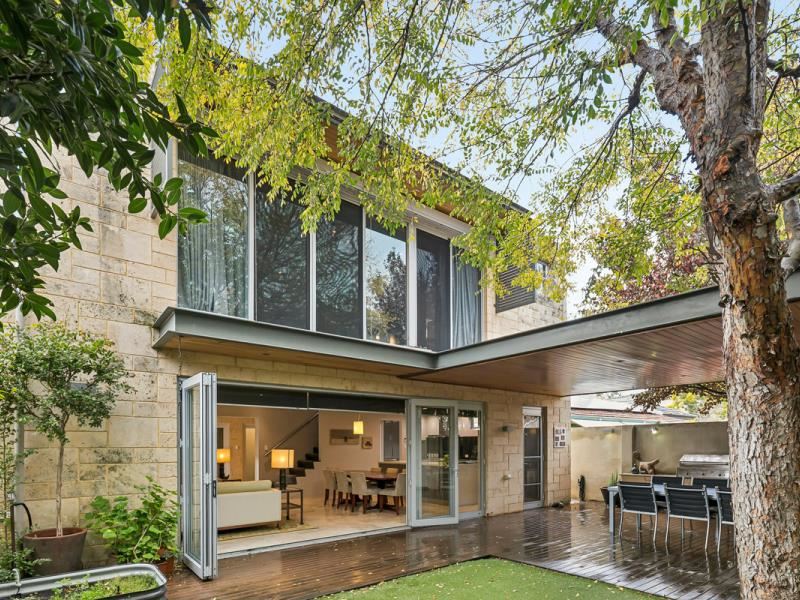 17 Kanimbla Road, Nedlands WA 6009
