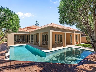 26 Cronulla Place, Hillarys WA 6025