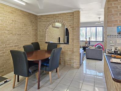 9 Fitzhardinge Street, Exmouth WA 6707