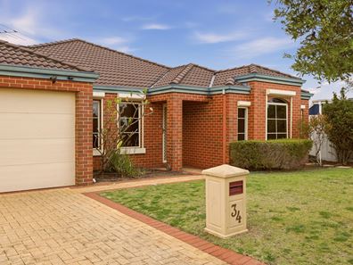 34 Grove St, Shoalwater WA 6169