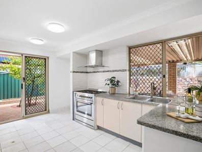 31 Pentecost Avenue, Beechboro WA 6063