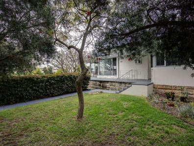 42 Preston Point Road, East Fremantle WA 6158