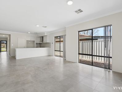 1C Burnley Street, Thornlie WA 6108