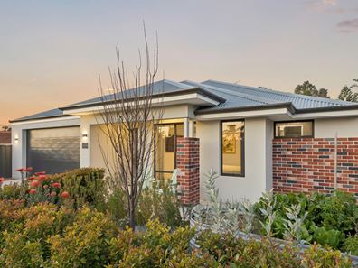 12 Leonard Way, Spearwood WA 6163