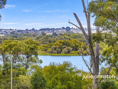 4 Lakehill Gardens, Edgewater WA 6027
