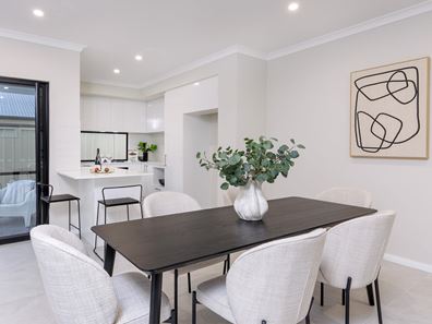 2/81 Walanna  Drive, Karawara WA 6152