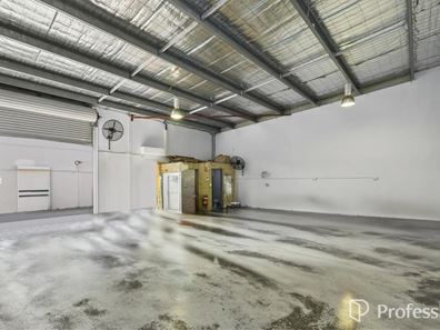 10/9 Vale Street, Malaga WA 6090