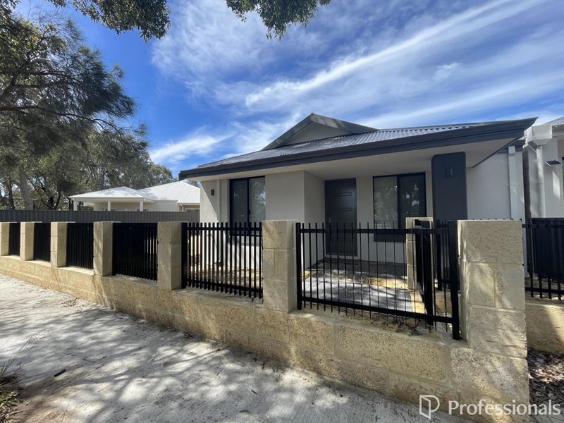 13 Ironstone Lane, Coodanup WA 6210