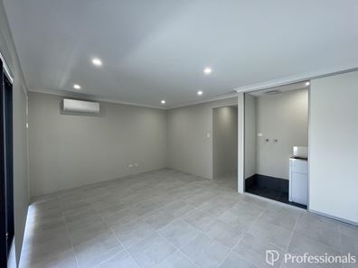 13 Ironstone Lane, Coodanup WA 6210