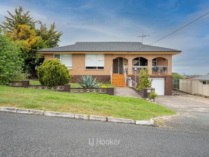 32 Bucktin Street, Collie