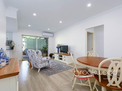 4/4 Mellar Court, Midland WA 6056