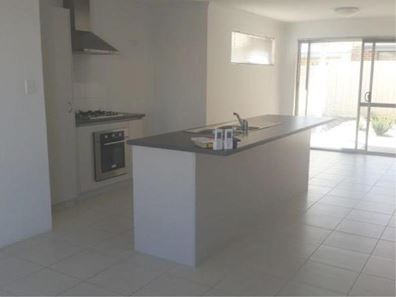3/20 Binnar Court, Erskine WA 6210