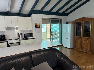 23 Henry Street, Rockingham WA 6168