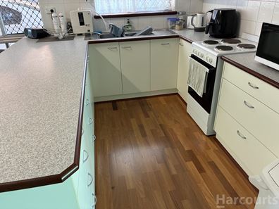 23 Henry Street, Rockingham WA 6168